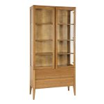 Buková vitrína KW439 Retro – masiv buk – 95/195/40cm (š/v/h)