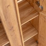 Dubová vitrína ESSENCE nr.02 – 84/205/37 (š/v/h)