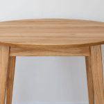 Dubový kulatý jídelní stůl Ortobello pr.110 cm