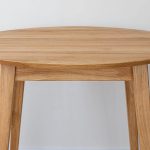 Dubový kulatý jídelní stůl Ortobello pr.90 cm