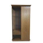 Dubová vitrína VI702 ROMA – 102/190/45cm (š/v/h)